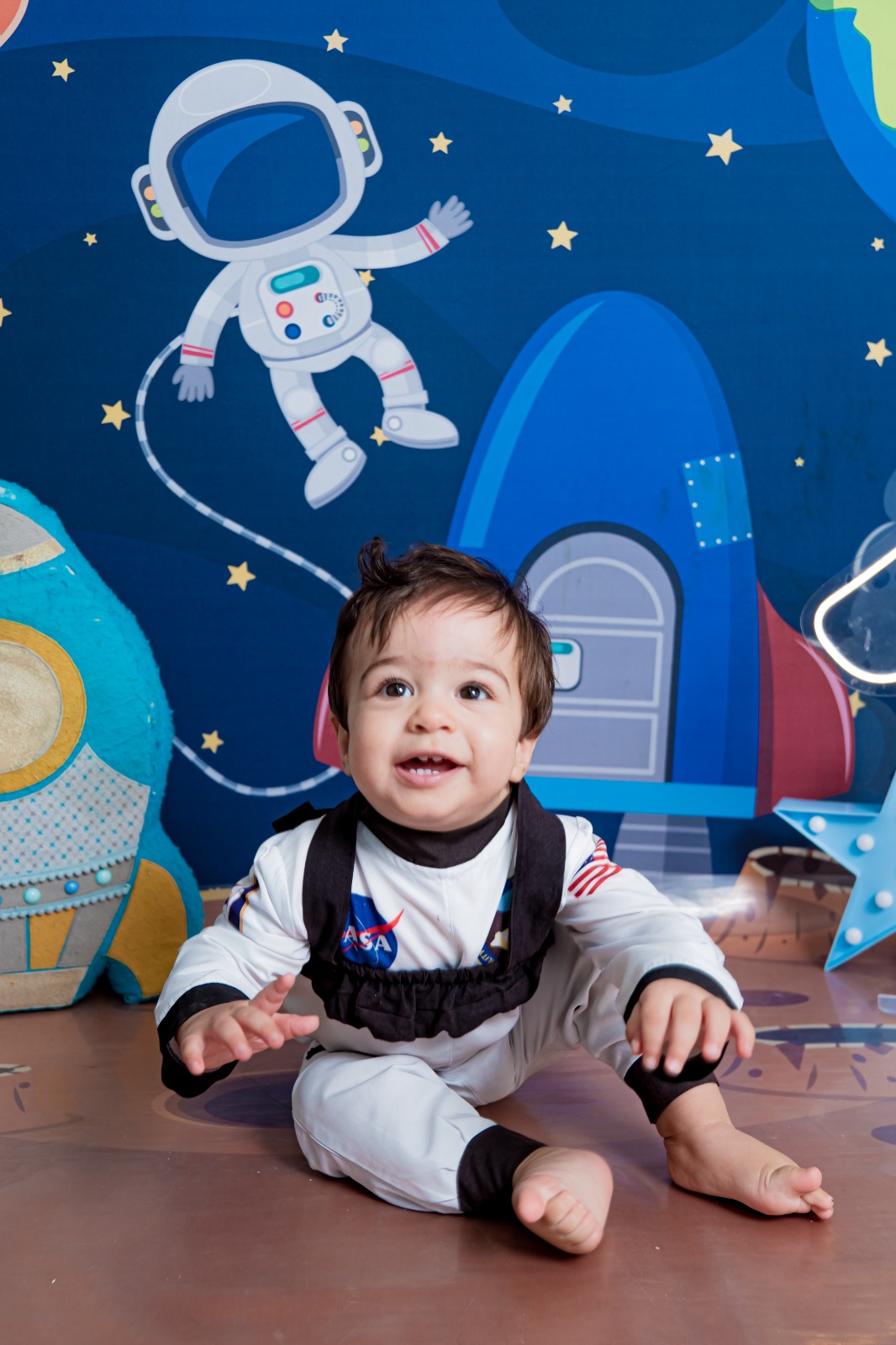 Marvin feliz na cadeira